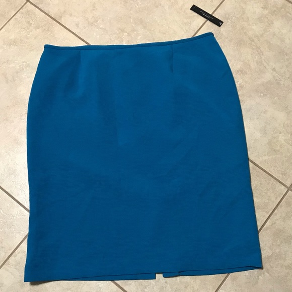 Tahari Dresses & Skirts - Tahari 18W NWTs teal blue textured skirt